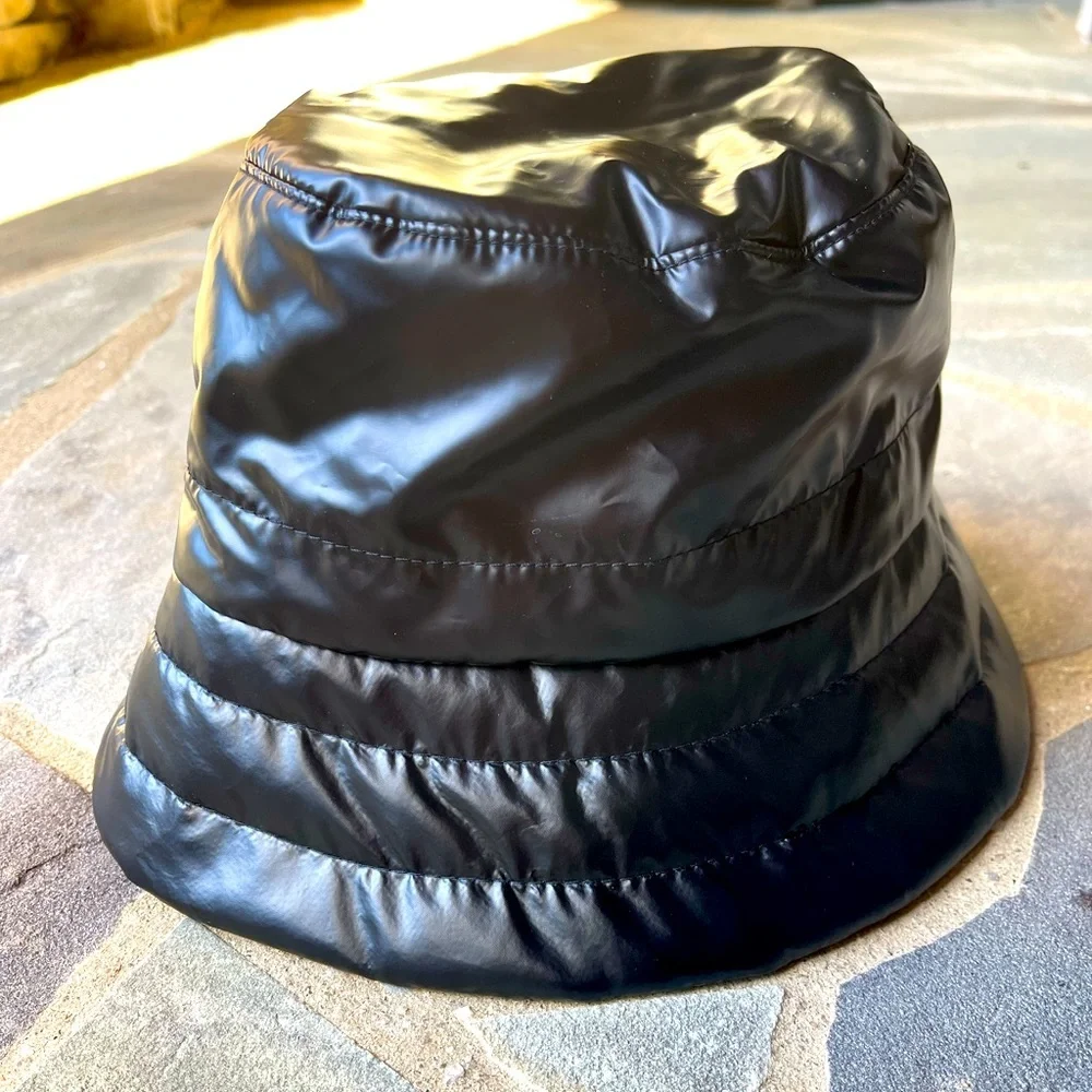 New🌟Anthropologie-Puffer Bucket Hat-Black